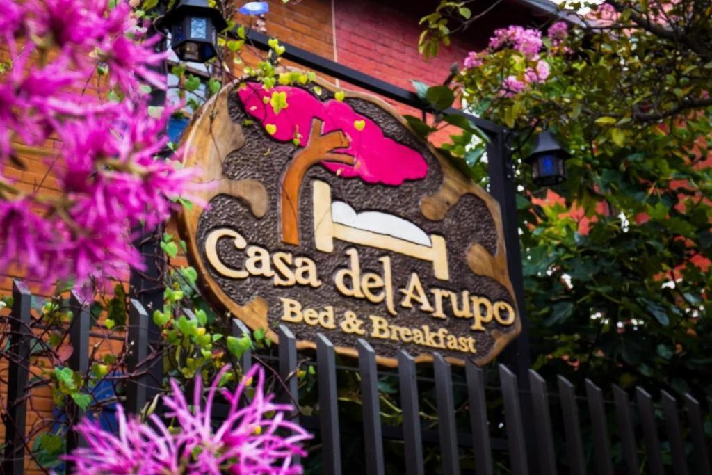 Casa Del Arupo Hostel Quito Exterior foto